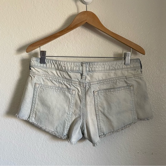 Pilco and the Letterpress x Anthropologie Micro Denim Jean Shorts Frayed Y2K - Picture 3 of 7